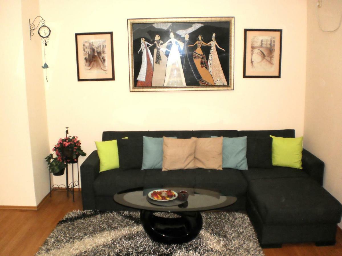 Apartment Fine Home Tbilisi Exterior foto